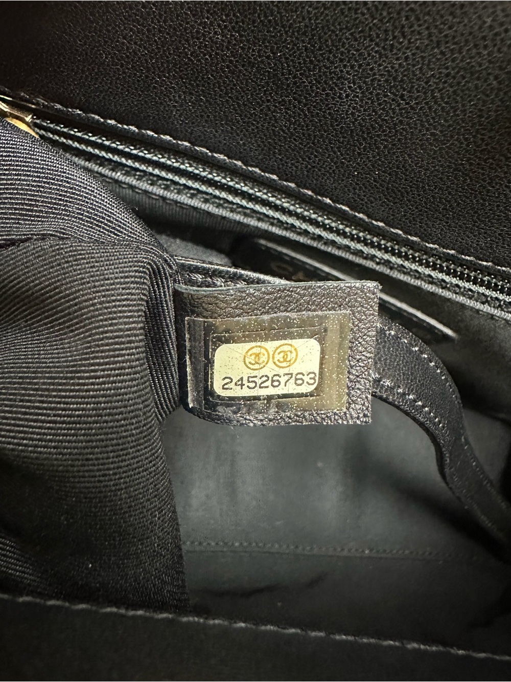 CHANEL Black Chevron Top Handle Chain Shoulder Bag Gold Hardware - Picture 11 of 12